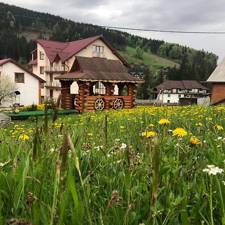 Sadyba U Halyny Sunrise Bukovel Exterior photo