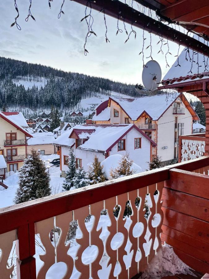 Sadyba U Halyny Sunrise Bukovel Exterior photo