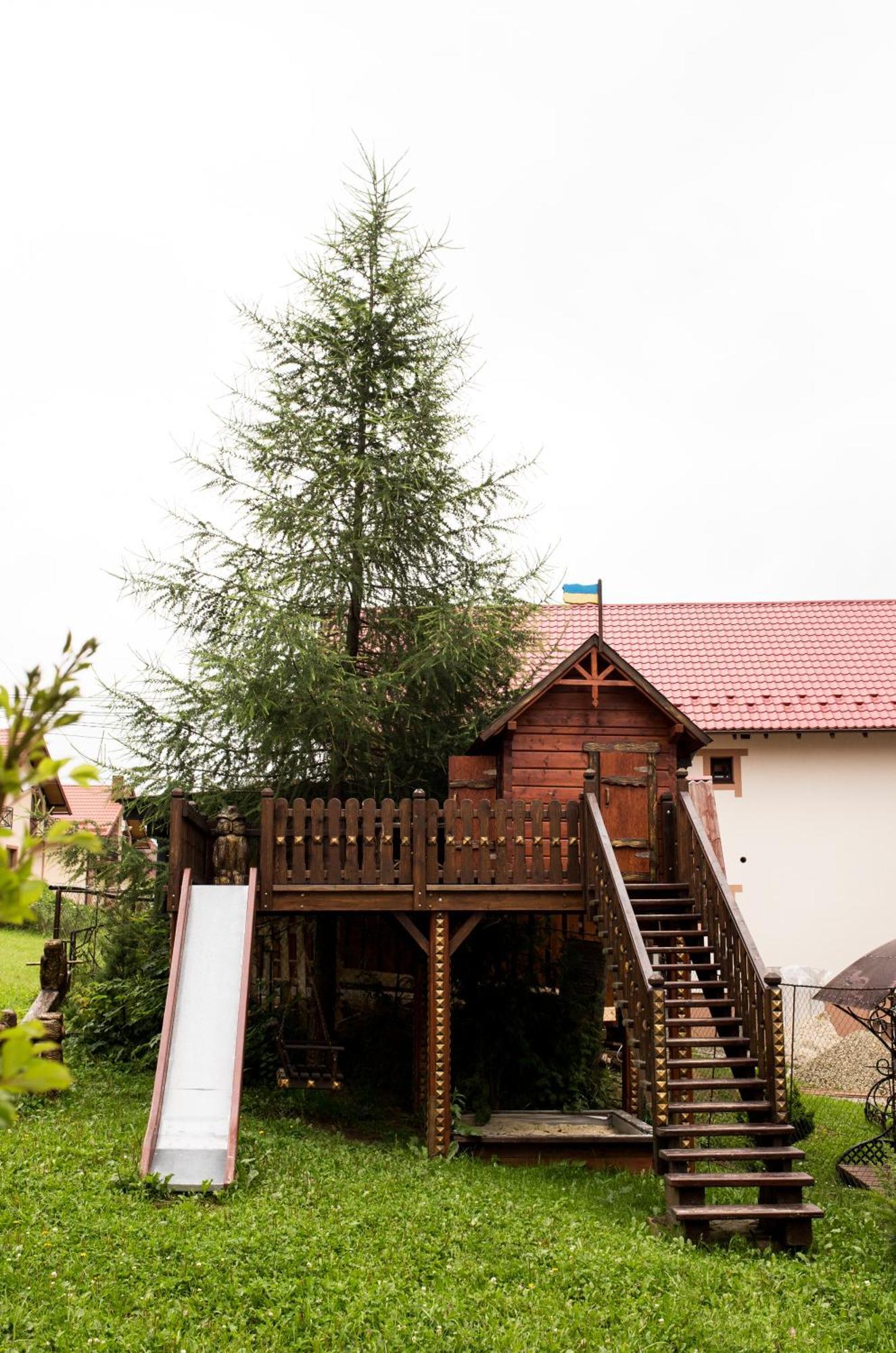 Sadyba U Halyny Sunrise Bukovel Exterior photo
